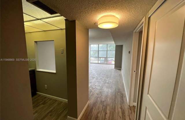 210 172nd St photos photos