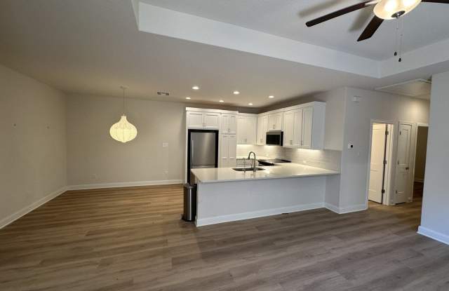 154 Magnolia Cir Gallery 2