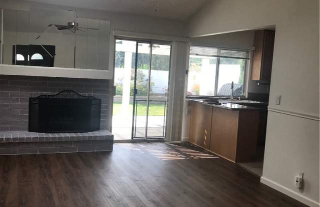 6018 Oak Meadow Drive Gallery 3