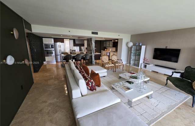 11113 Biscayne Blvd photos photos