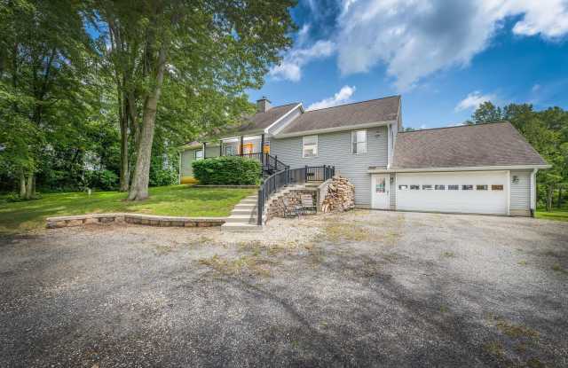 5635 Van Fossen Road photos photos