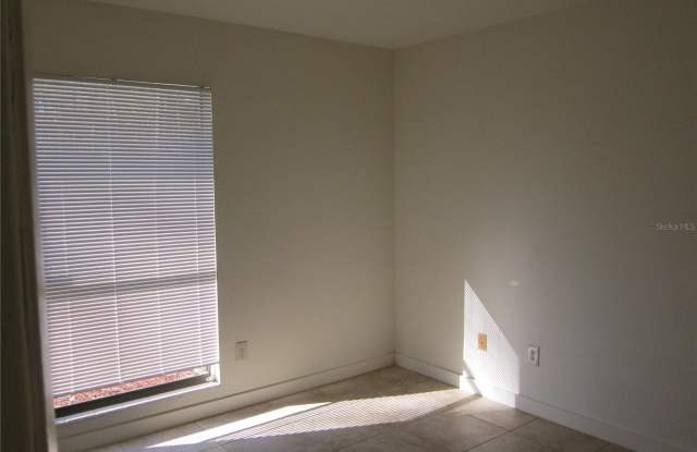 5701 NW 23RD Terrace Gallery 2
