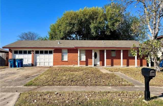 1013 Starlite Drive photos photos