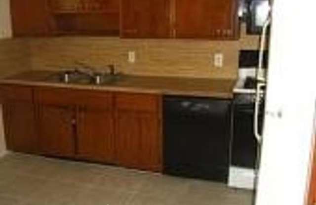 5757 Norde Dr E Gallery 4