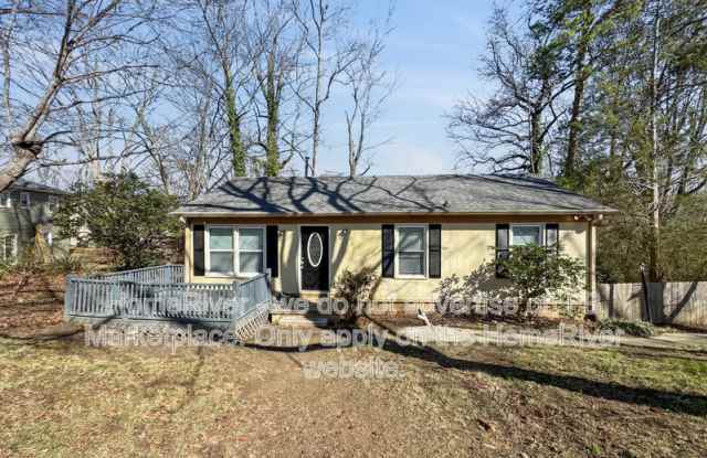3302 Timmons Ave - 3302 Timmons Avenue, Greensboro, NC 27406