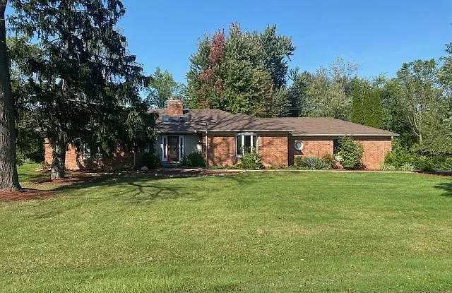 1606 Bracken Road photos photos