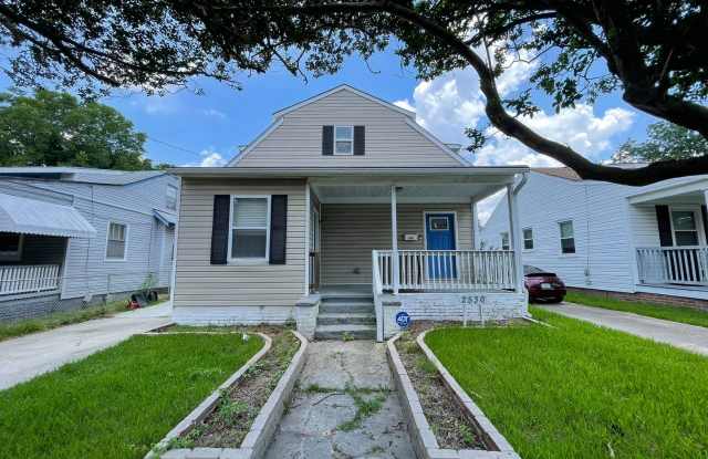 Charming 3-Bedroom Home with Fenced Yard in Norfolk! photos photos