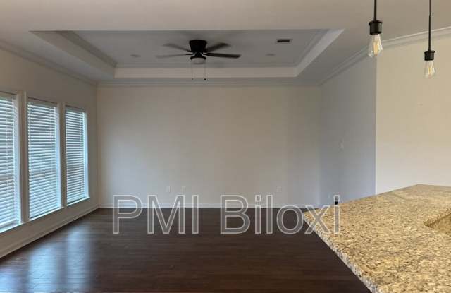 15192 Oberlin Ave Gallery 4