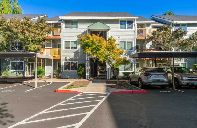 Cascade Woods Apartments Gallery 3