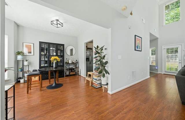 983 ASPEN Drive Gallery 2