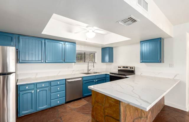 6604 East Dove Valley Road Gallery 4