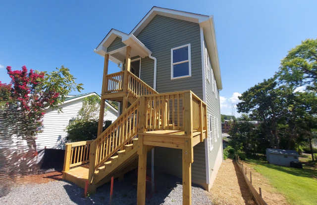 307 BELLEVIEW Avenue Gallery 1