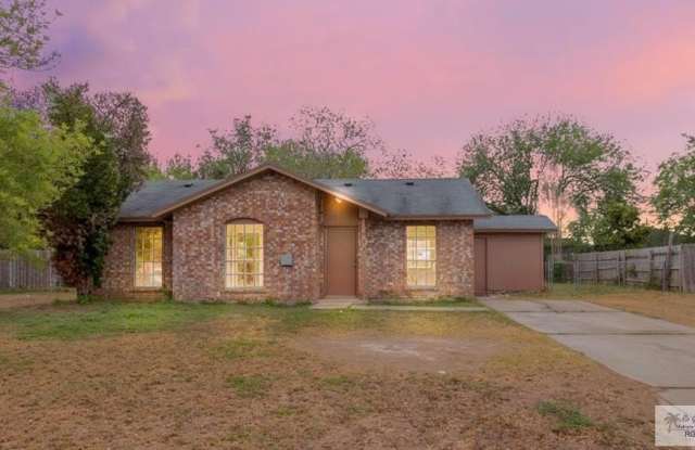 305 W CHELO DR. photos photos
