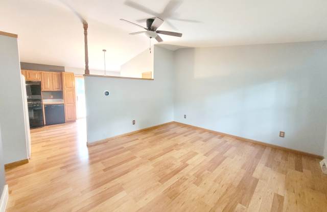 5109 Primrose Avenue Southeast Gallery 4