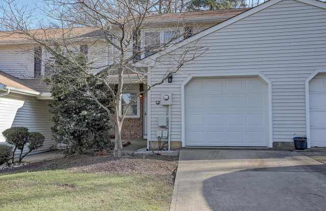 26 Staghorn Drive - 26 Staghorn Drive, Middlesex County, NJ 07747
