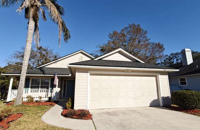 1563 LAKEWAY Drive - 1563 Lakeway Drive, Fleming Island, FL 32003