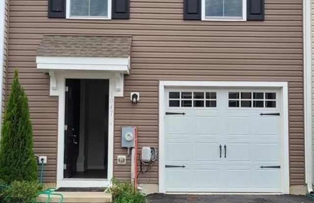 1047 WICKERSHAM Way - 1047 Wickersham Way, New Castle County, DE 19709