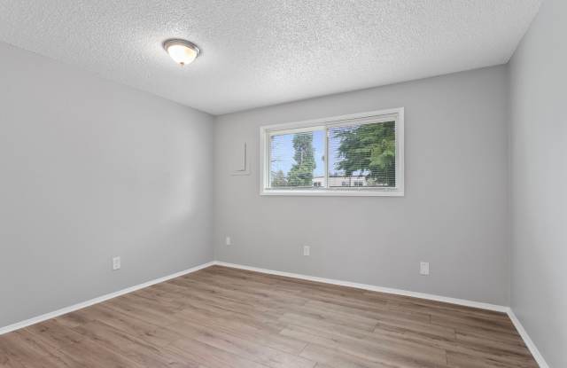 Cackamas Court Gallery 4