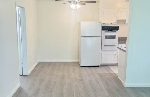 1300 Laurel Ave photos photos