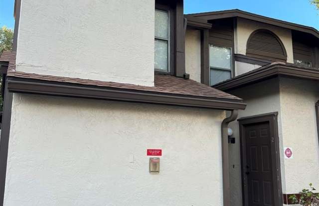 2900 S SEMORAN BOULEVARD photos photos