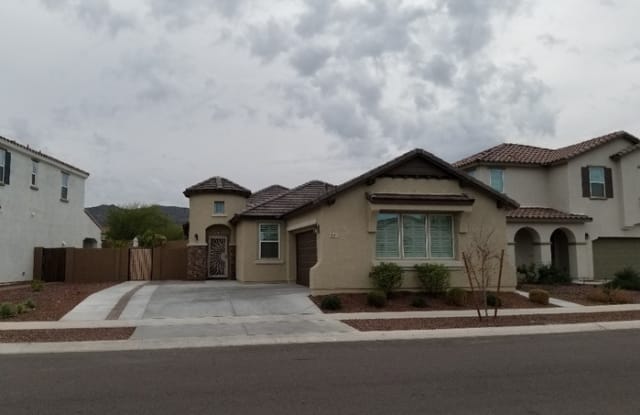 821 Constance Way - 821 E Constance Way, Phoenix, AZ 85042
