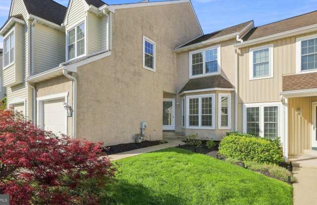 432 COUNTRY CLUB Drive Gallery 2