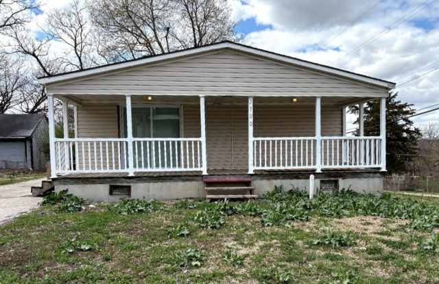 MOVE-IN SPECIAL!!! $500 OFF 1ST MONTH OF RENT photos photos