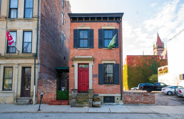 229 W Court Street - 229 West Court Street, Cincinnati, OH 45202