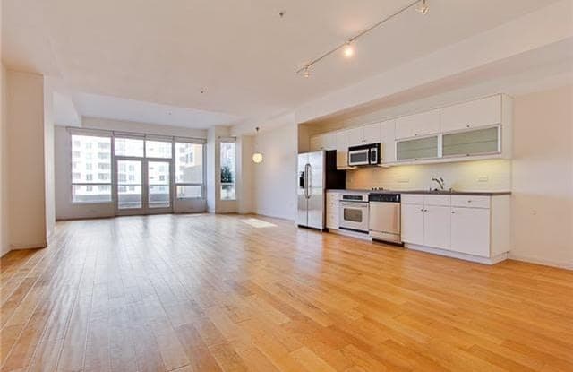 350 W Ash Street - 350 W Ash St W, San Diego, CA 92101