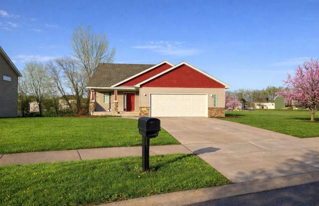 Beautiful 4bed 3bath Single Family Home In Sartell photos photos