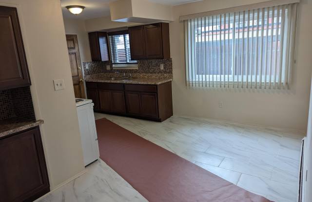 25337 S Montmartre Court Gallery 3