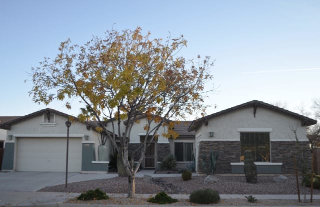 2143 E CANYON Place - 2143 East Canyon Place, Chandler, AZ 85249