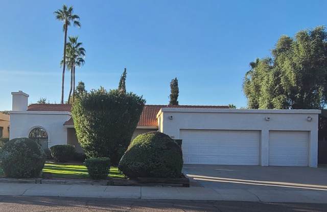 8725 E San Ardo Dr - 8725 East San Ardo Drive, Scottsdale, AZ 85261