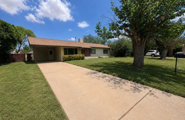 Nice 3-Bedroom, 2-Bath Home Near Fort Huachuca! Gallery 1