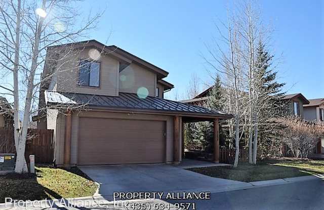 1137 Station Loop Road - 1137 Station Loop Road, Snyderville, UT 84098