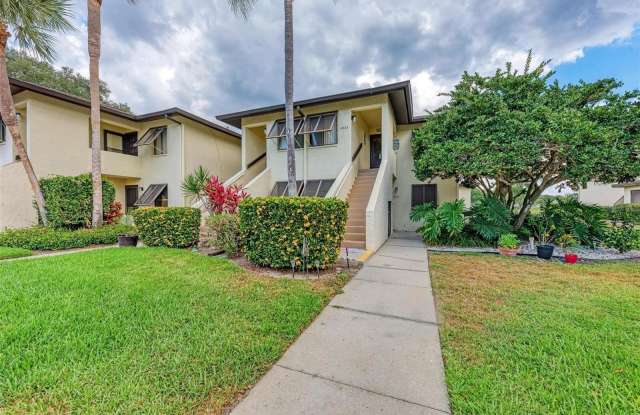 4523 LONGWATER CHASE Gallery 2