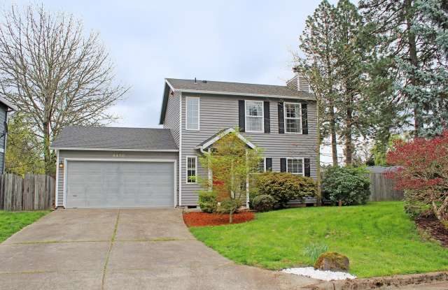 Traditional Modern Home On Cul-De-Sac in Established Beaverton Neighborhood photos photos