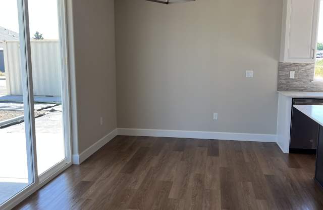 5914 Crestfields Rd. Gallery 4
