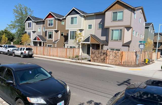 Great Community, Quiet Living Across from park Apply today! photos photos