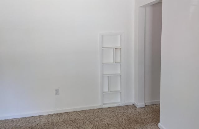 2104 PALM Terrace Gallery 4