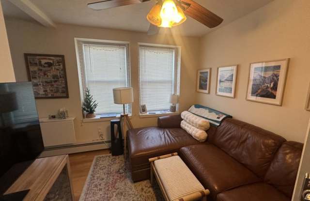 1056 Cambridge St. photos photos