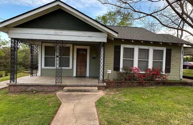 521 East Charnwood Street photos photos