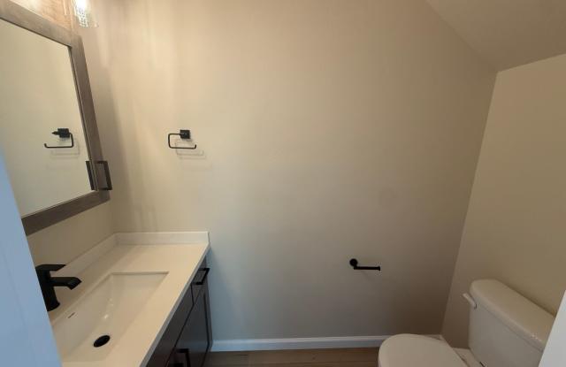 1652 Ascent Place Gallery 4