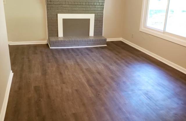 2943 Deshong Drive Southwest Gallery 3
