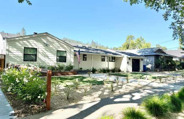 Beautiful Remodeled Calistoga Home On Desirable Tree Lined Street photos photos Beautiful Remodeled Calistoga Home On Desirable Tree Lined Street photos photos