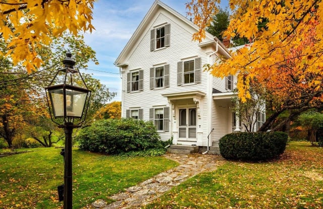 110 Exeter Road - 110 Exeter Road, Newfields, NH 03856