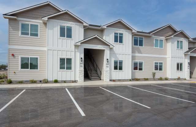 1800 7th Ave N photos photos