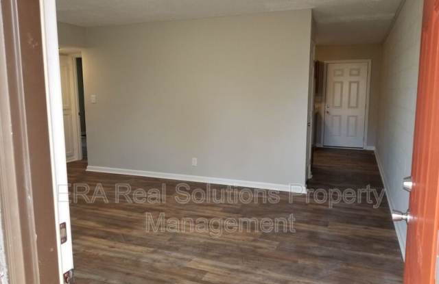 918 Rarig Ave. Gallery 2