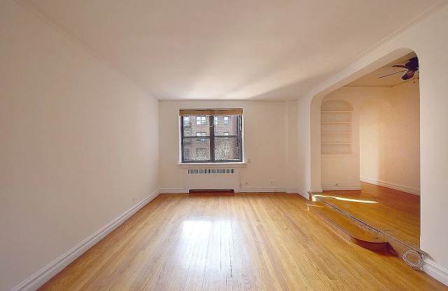 45 Park Ter W Apt 5F Gallery 3