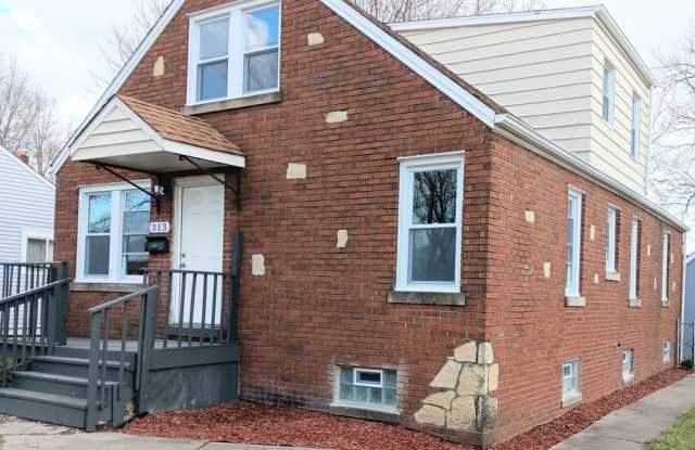 Spacious 4-Bedroom Home with Modern Upgrades photos photos